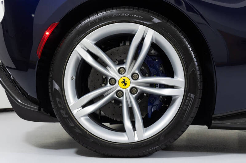 2024 Ferrari 296 GTS