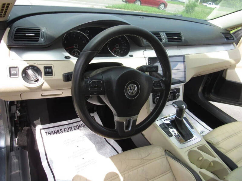 2010 Volkswagen CC Luxury