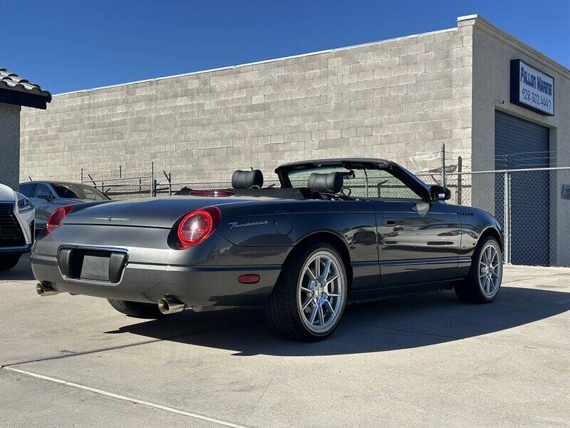 2003 Ford Thunderbird