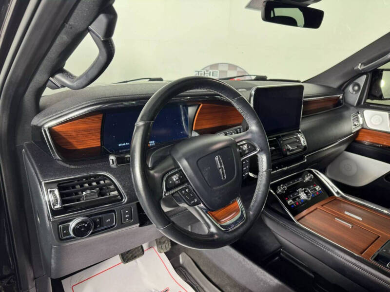 2020 Lincoln Navigator L Reserve