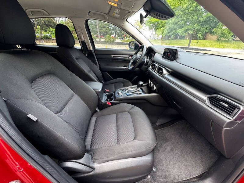 2017 Mazda CX-5 Sport