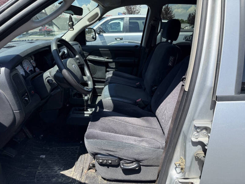2004 Dodge Ram 1500 SLT