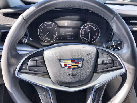 2020 Cadillac XT5 Premium Luxury