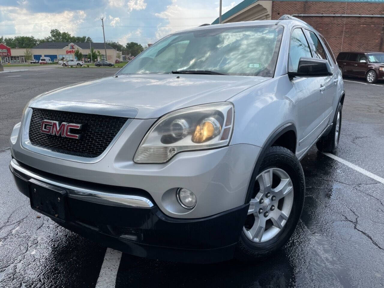 2010 GMC Acadia for sale at RJ AUTO OF FARMINGTON HILLS in Farmington Hills, MI