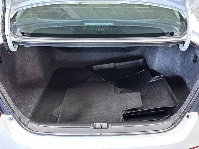 2022 Honda Accord Hybrid Touring