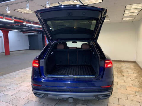 2021 Audi Q8 quattro Prestige 55 TFSI