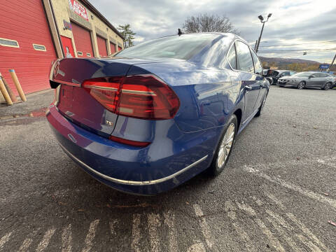 2017 Volkswagen Passat 1.8T SE