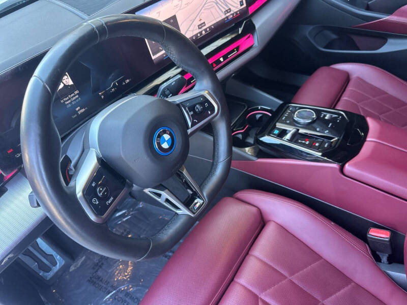 2024 BMW i5 eDrive40