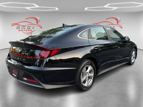 2023 Hyundai Sonata SE