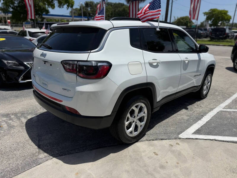 2024 Jeep Compass Latitude