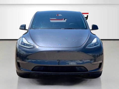 2025 Tesla Model Y Long Range