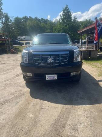2014 Cadillac Escalade Luxury