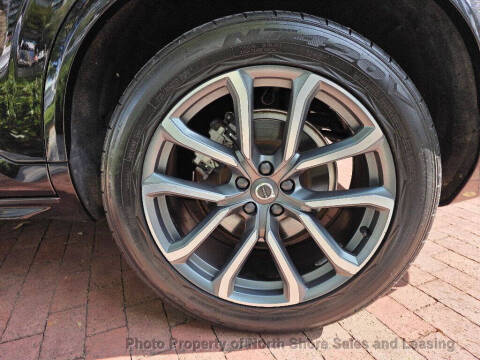 2018 Volvo XC90 T6 Momentum