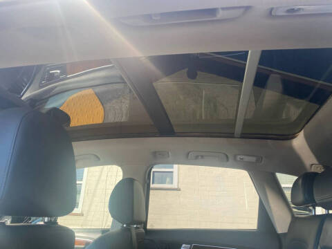 2011 Audi Q5 3.2 quattro Premium Plus