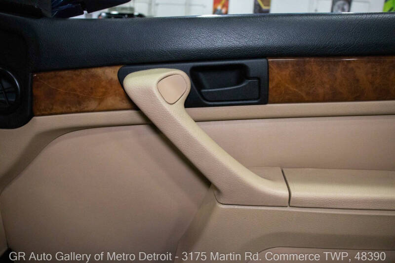 1990 BMW 7 Series 735i