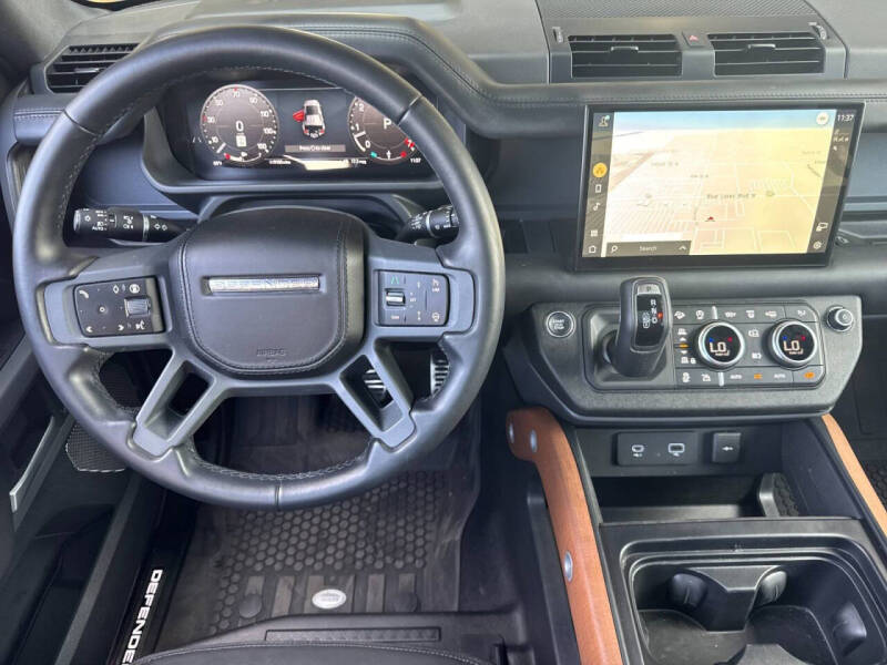 2024 Land Rover Defender 110 P400 X