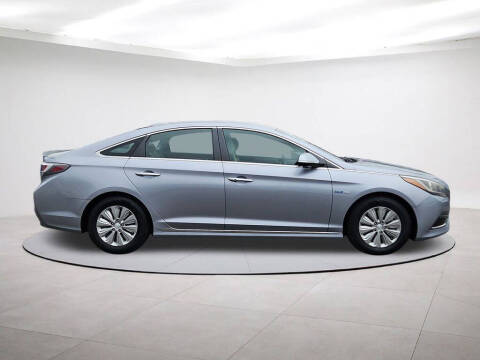 2016 Hyundai Sonata Hybrid SE