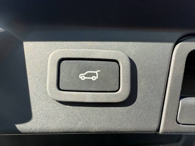 2020 Land Rover Range Rover Velar P250 S