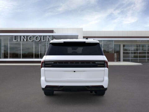 2025 Lincoln Navigator L Reserve