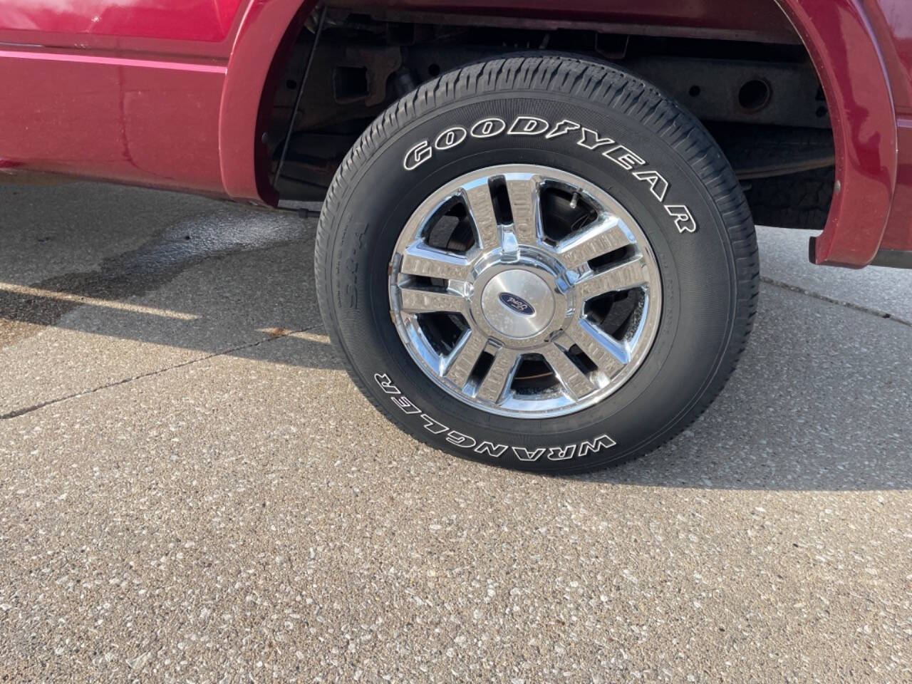 2006 Ford F-150 for sale at Martinson's Used Cars in Altoona, IA