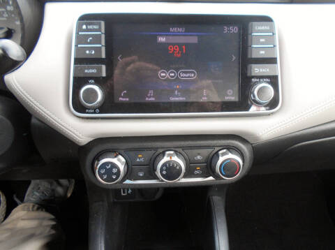 2020 Nissan Versa SV