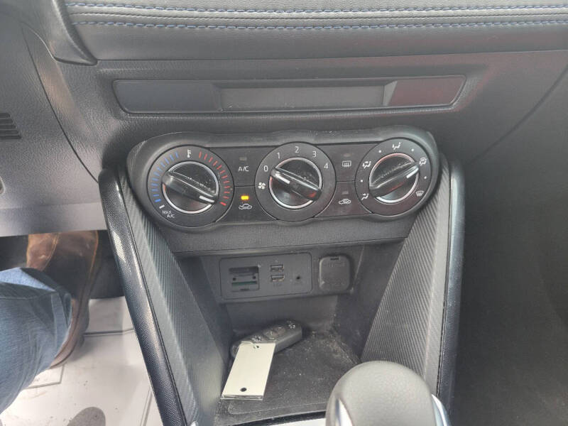 2017 Toyota Yaris iA