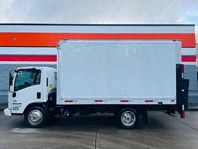 2015 Isuzu NPR DSL REG AT