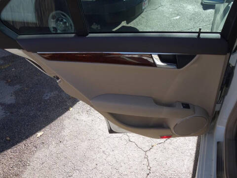 2011 Mercedes-Benz C-Class C 300 Sport