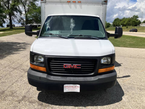 2015 GMC Savana
