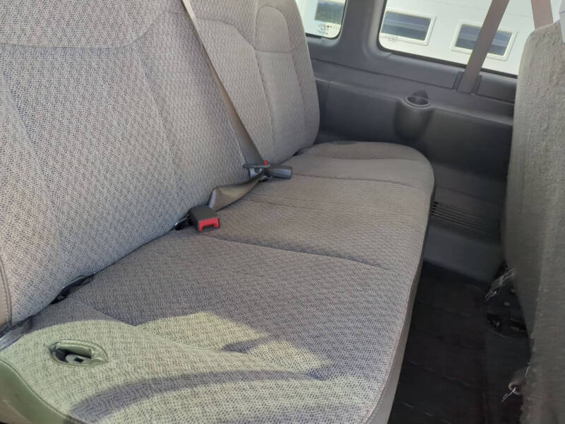 2017 Chevrolet Express LT 3500