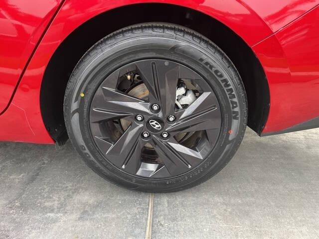 2022 Hyundai Elantra