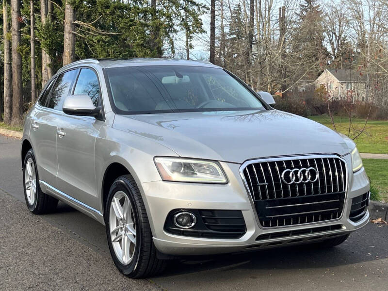 2014 Audi Q5 for sale at CLEAR CHOICE AUTOMOTIVE in Milwaukie OR