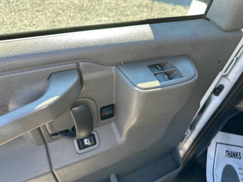 2020 Chevrolet Express 2500