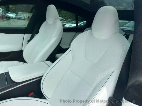 2023 Tesla Model S Plaid