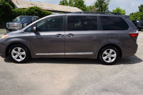 2015 Toyota Sienna