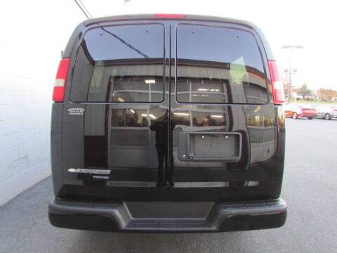 2015 Chevrolet Express LS 2500