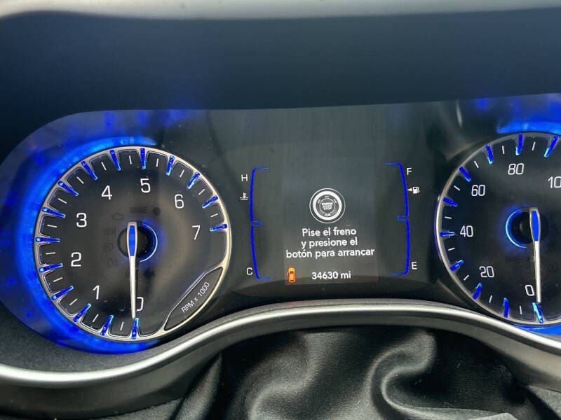 2020 Chrysler Pacifica Touring L