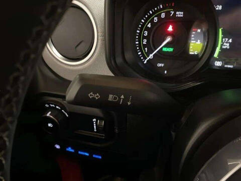 2025 Jeep Wrangler Sahara 4xe