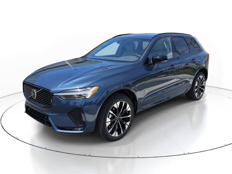 2026 Volvo XC60 B5 Plus