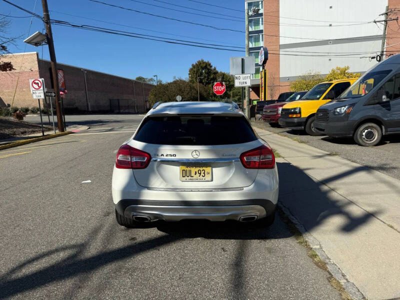 2017 Mercedes-Benz GLA GLA 250 4MATIC