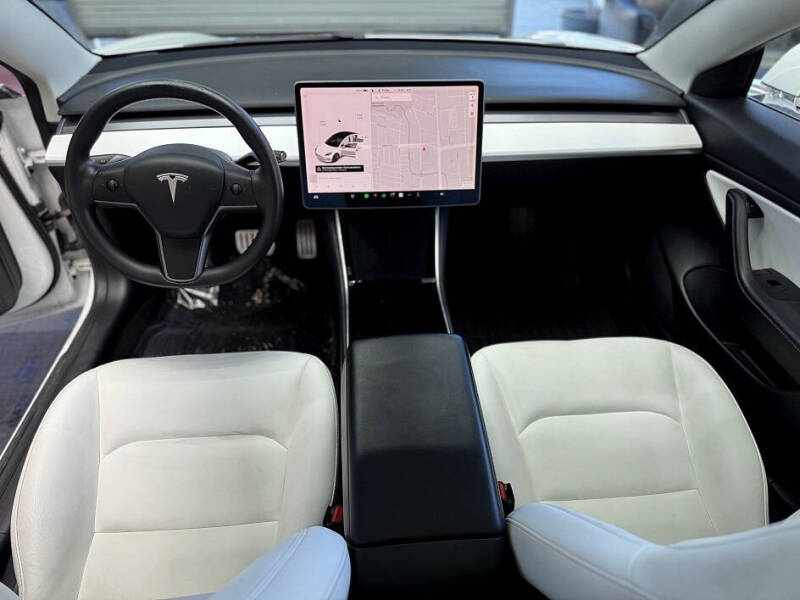 2020 Tesla Model 3 Performance