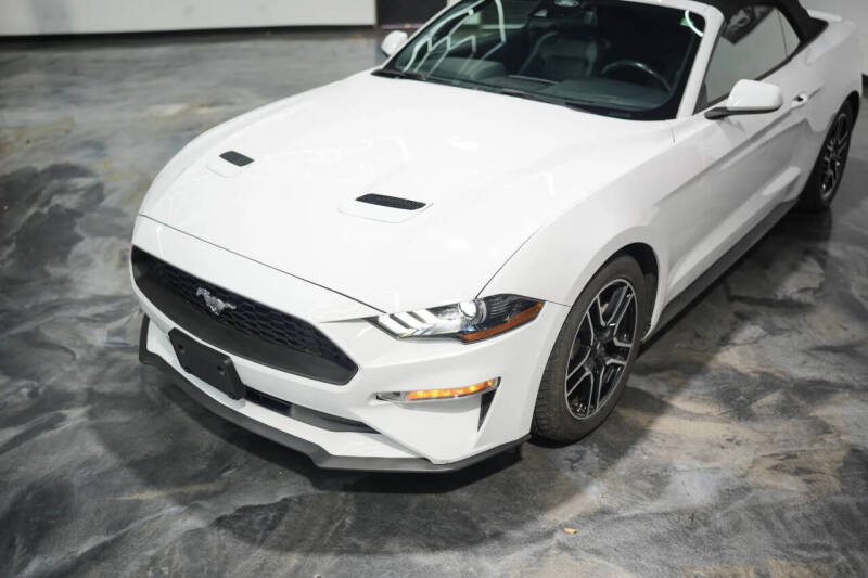 2021 Ford Mustang
