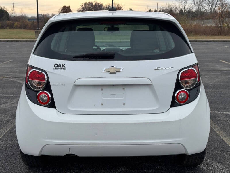2016 Chevrolet Sonic LS Auto