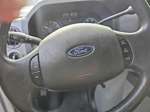 2013 Ford E-Series E-150