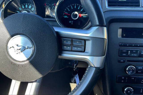 2014 Ford Mustang V6