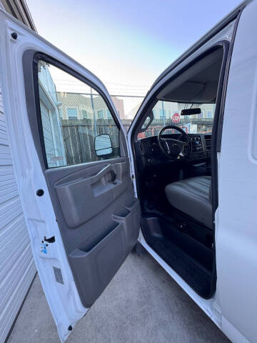 2017 Chevrolet Express 3500