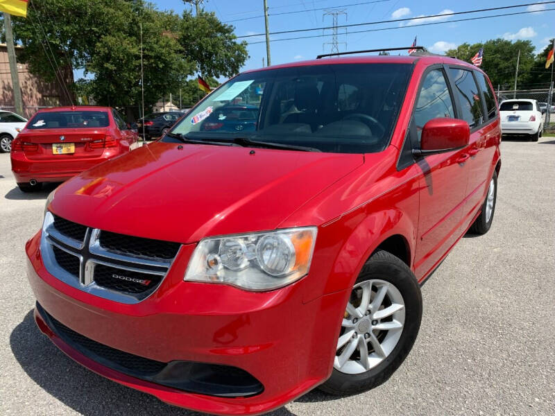 2013 Dodge Grand Caravan for sale at Das Autohaus Quality Used Cars in Clearwater FL