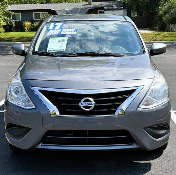 2017 Nissan Versa 1.6 S