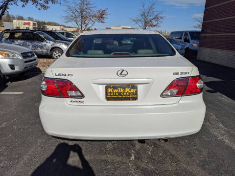 2004 Lexus ES 330