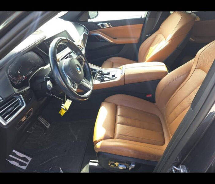 2021 BMW X6 xDrive40i